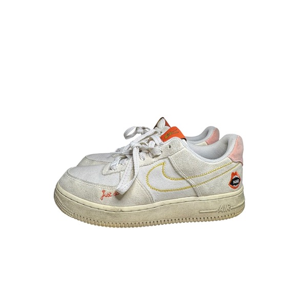 Nike Shoes - Nike Air Force 1 Rock N Roll Peace  Womens 7 Gold Chain Swoosh Rare